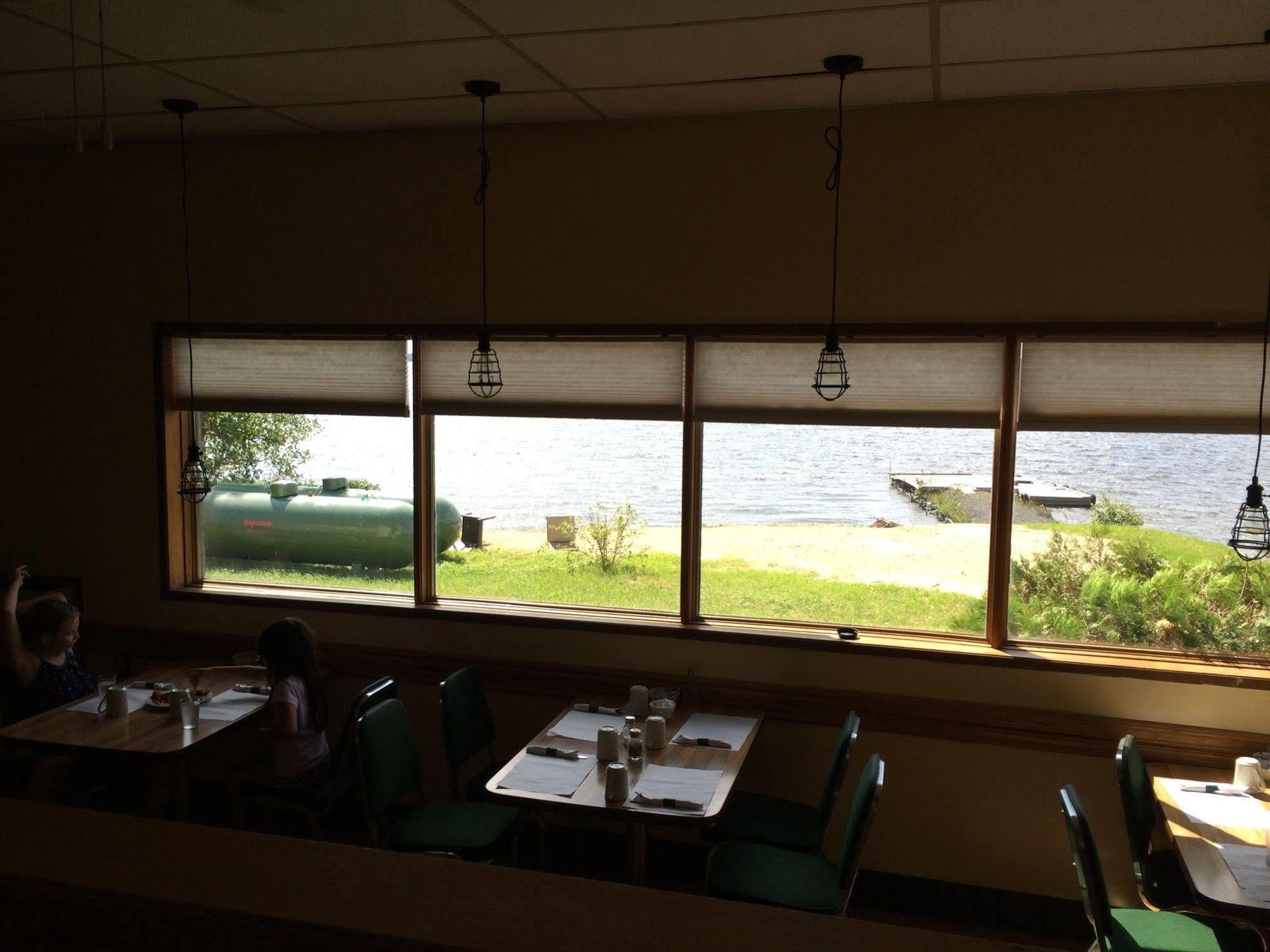 Pickle Lake Hotel Exterior foto